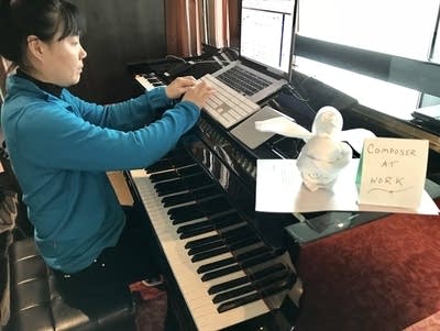 B6ca37 20180509 composer at work