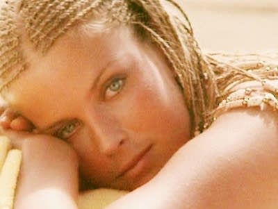 F37b21 20161205 bo derek 10