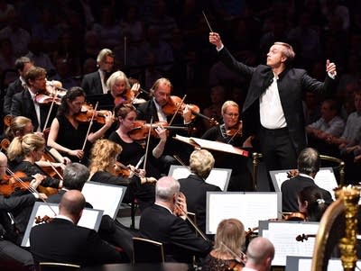 766056 20170906 vasily petrenko conducts the oslo philharmonic