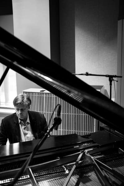 3f84d7 20131001 pianist stephen prutsman 4