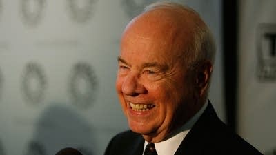 F27726 20190514 tim conway