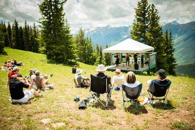 C3a173 20140716 concert venue on top of aspen mountain