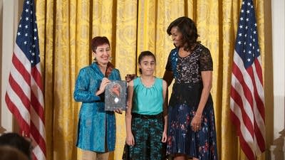 Bb87f3 20181024 afa dworkin accepts the national arts and humanities youth program award sphinx
