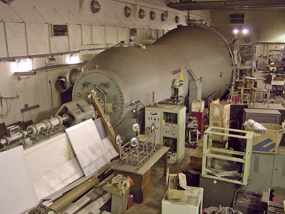 Accelerator