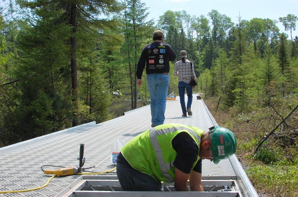 Installing boardwalks