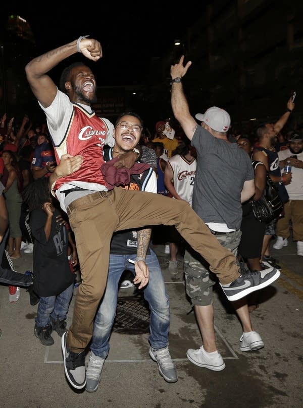 City wins a championship and doesn’t burn down