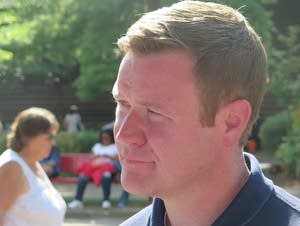 Doug Wardlow talking to a supporter.
