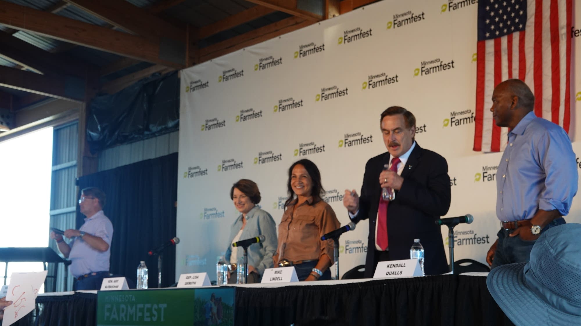Opening tangle in Minnesota governor's race shows contrasts between Klobuchar, 3 GOP rivals