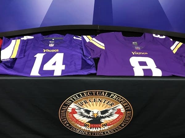 Tips from the feds on how to spot fake Super Bowl gear