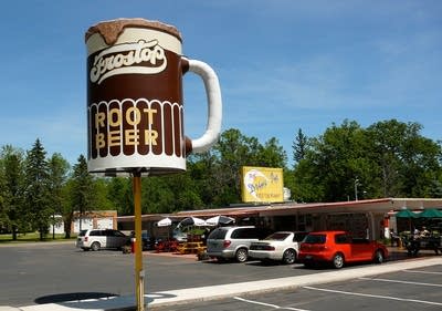 the drive in restaurant taylors falls