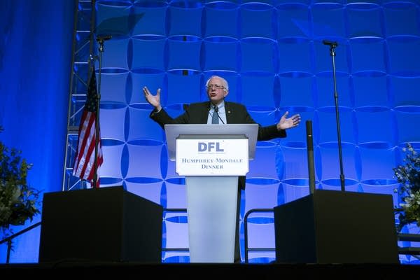 Clinton, Sanders court MN Dems ahead of caucuses