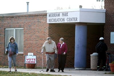 Casting votes