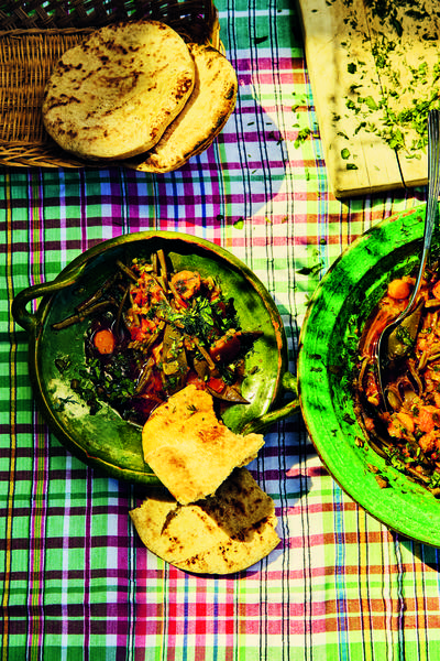 Tomatoey Greek Greens