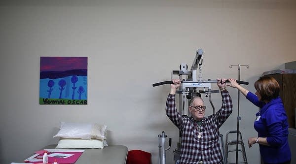 04/13/2017: Don’t worry, robots can’t do everything