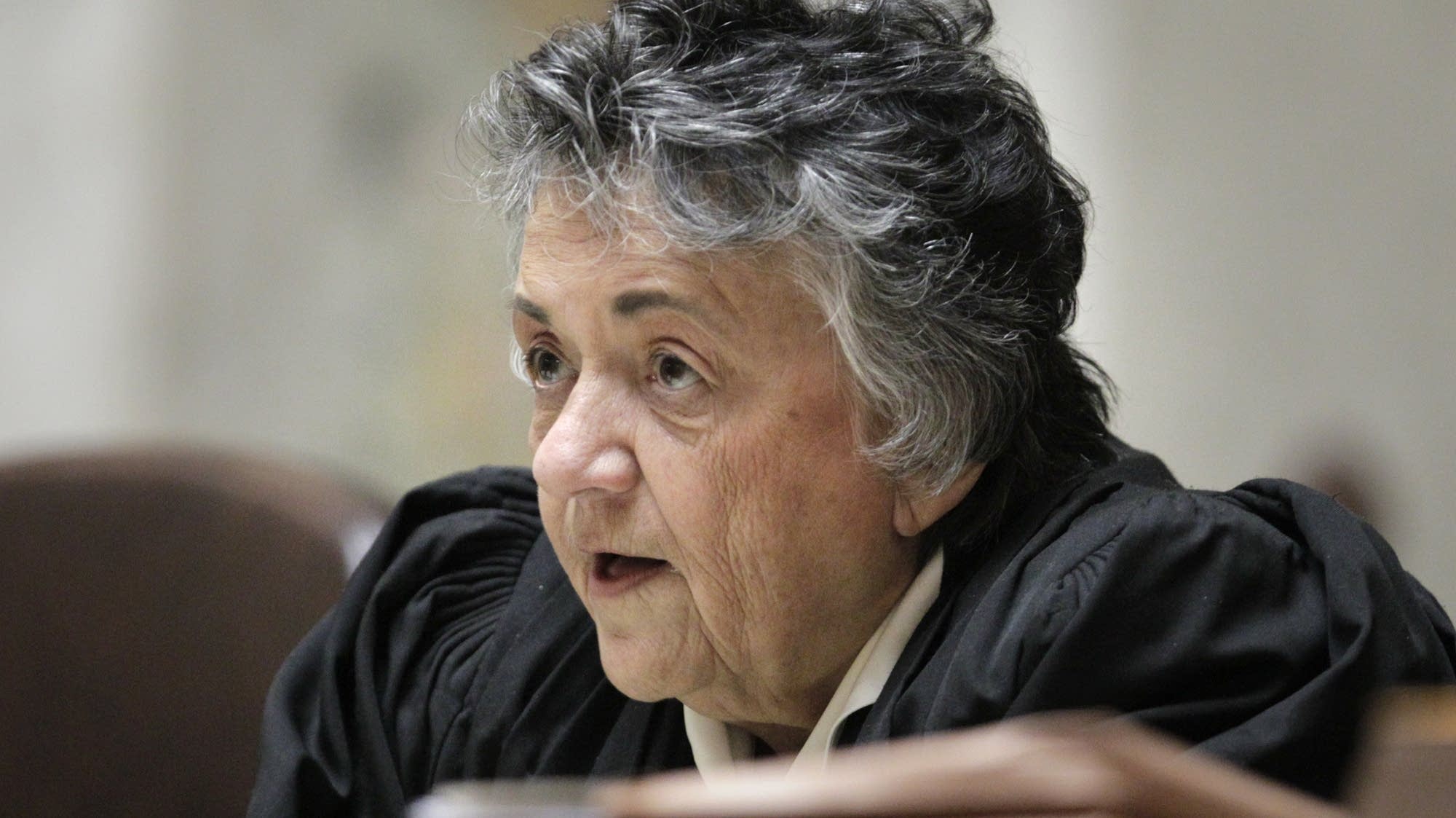 shirley abrahamson obituary