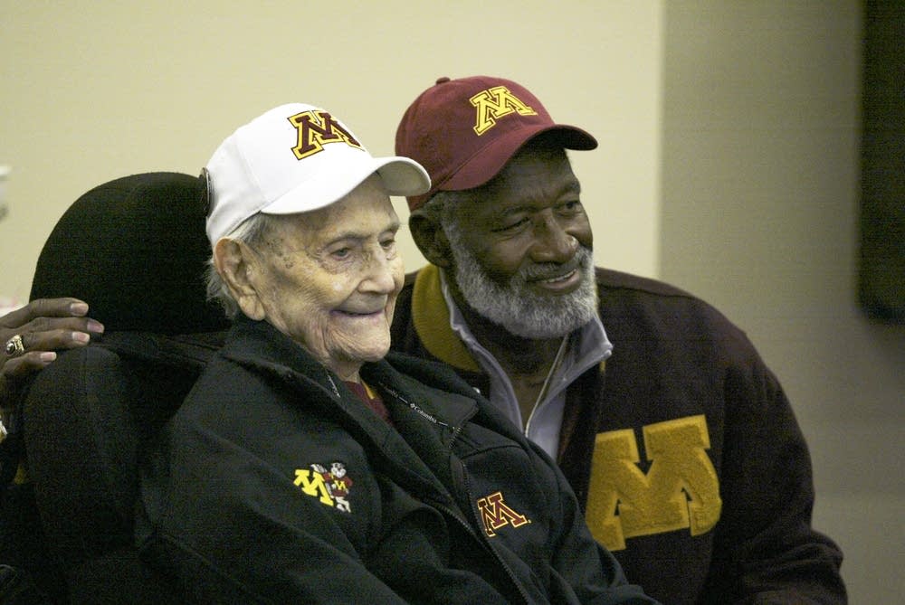 Bobby Bell, Murray Warmath
