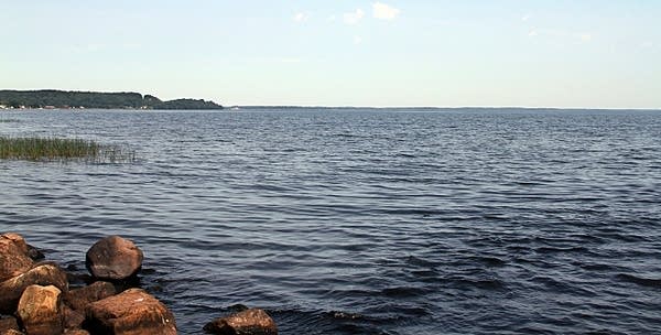 Should taxpayers bail out Lake Mille Lacs resorts?