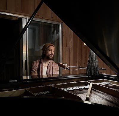 Alex Ebert publicity photo