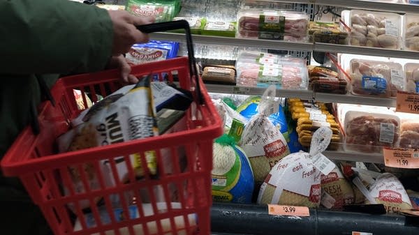 Some grocery stores are willing to take a hit on turkey prices just to get shoppers in the door.