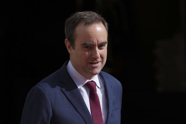 Macron appoints Defense Minister Lecornu as France's latest prime minister