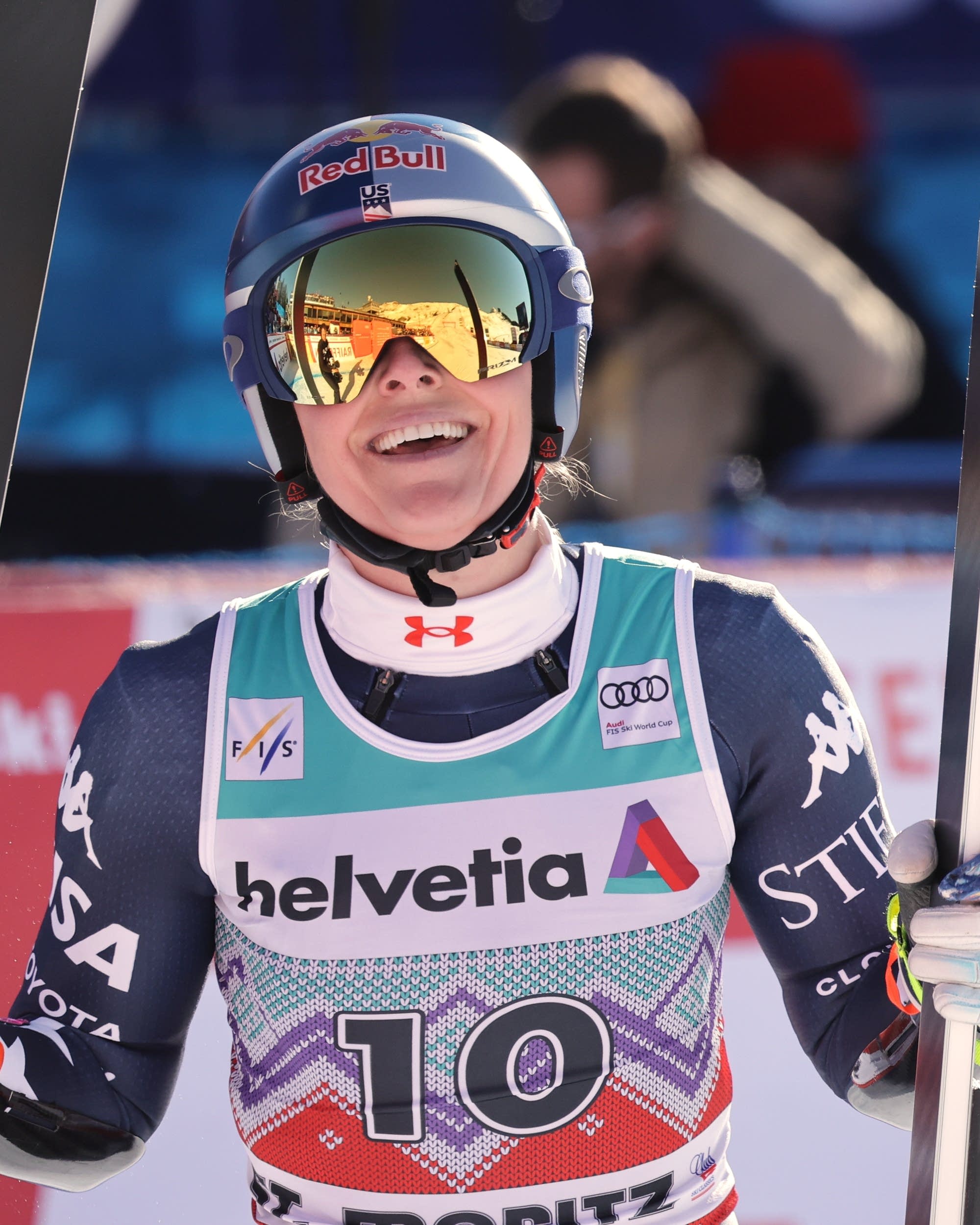 New Zealand skier Alice Robinson wins World Cup super-G; Lindsey