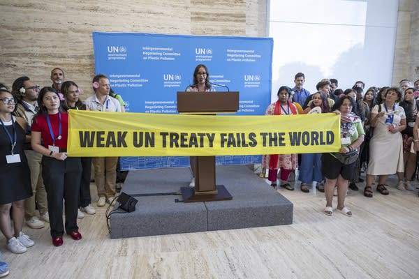 Plastic pollution treaty talks in Geneva end without an agreement