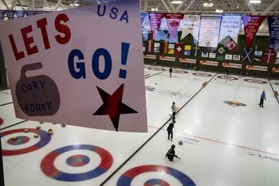 let's go USA sign