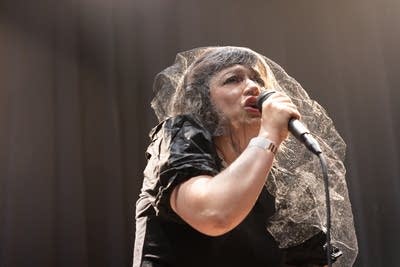 the band StoLyette performing on stage