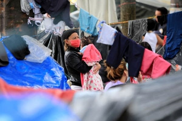 Venezuelan migrants will also have access to COVID-19 vaccination programs in Colombia.