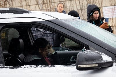 Federal agents detain two teenagers in Minneapolis