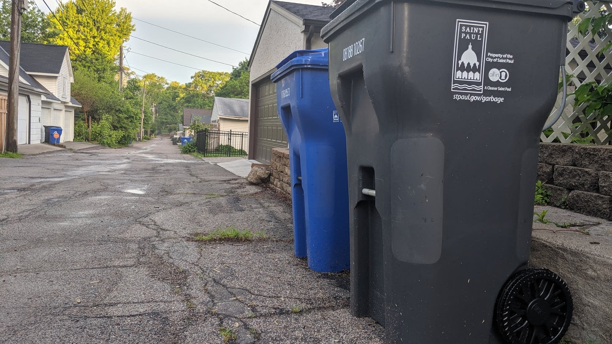 What happens if voters toss out St. Paul's trash ordinance? MPR News