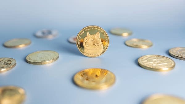 Trump renews interest in crypto “meme coins”