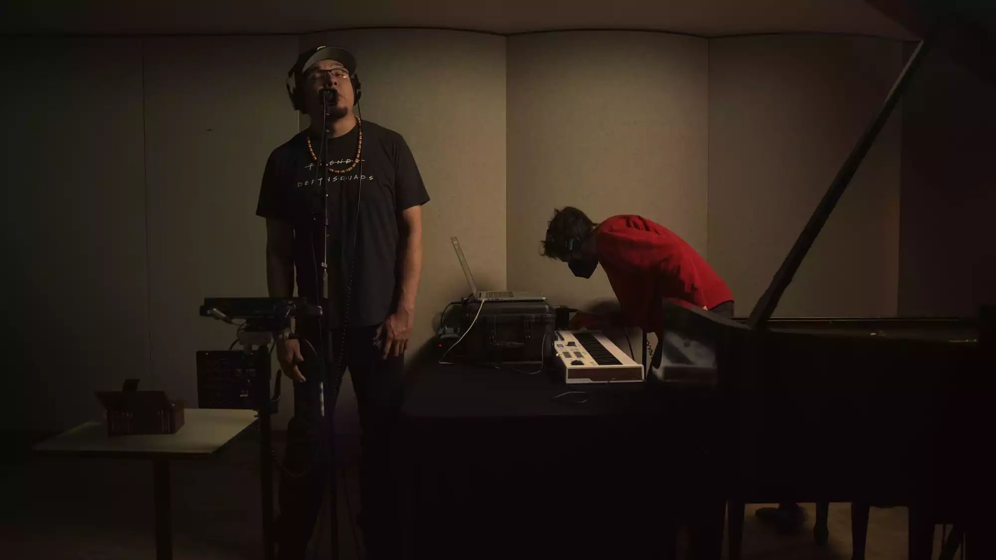 In-studio session with Joe Rainey; Microshow with Ondara
