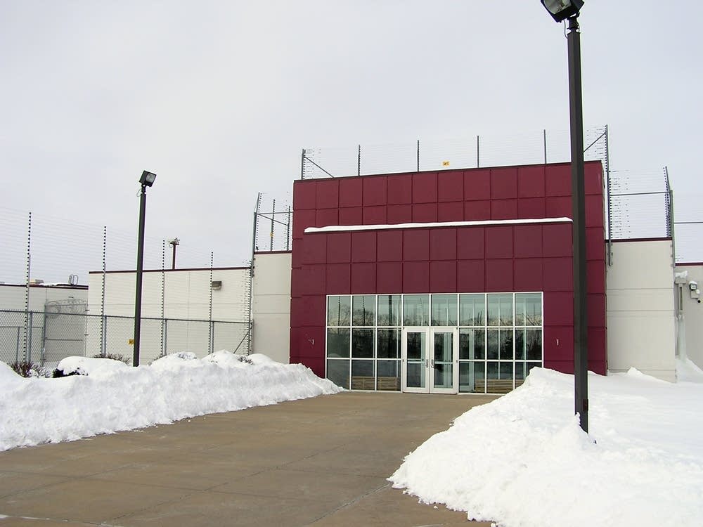 Prairie Correctional Facility, Appleton