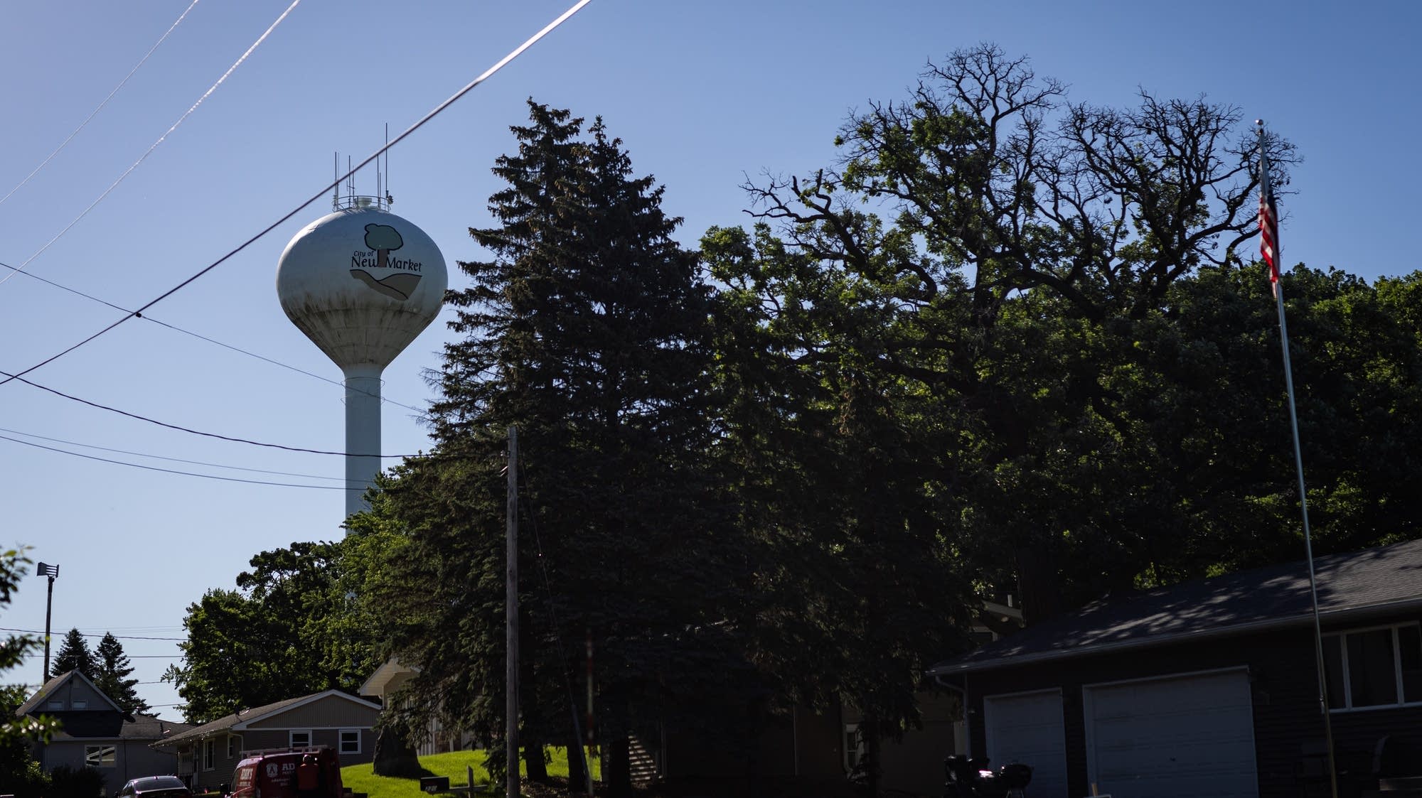 Minnesota lawmakers push for water permits for data centers and other big industries