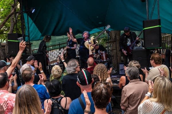 The Gig List for June 25: Flamin’ Oh’s; Nur-D; Joslyn & The Sweet Compression