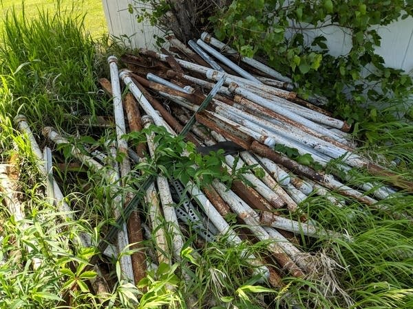 Where am I and what am I doing?