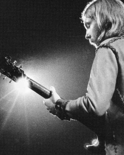 a33181-20130326-duane-allman.jpg