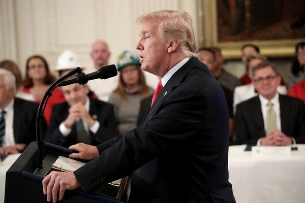 Trump ready to hit all Chinese imports with tariffs