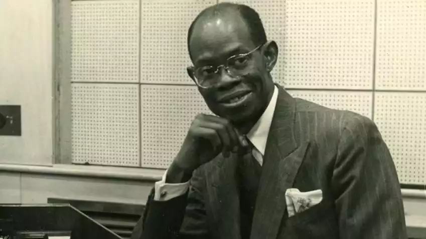 dafaa8-20220622-fela-sowande-