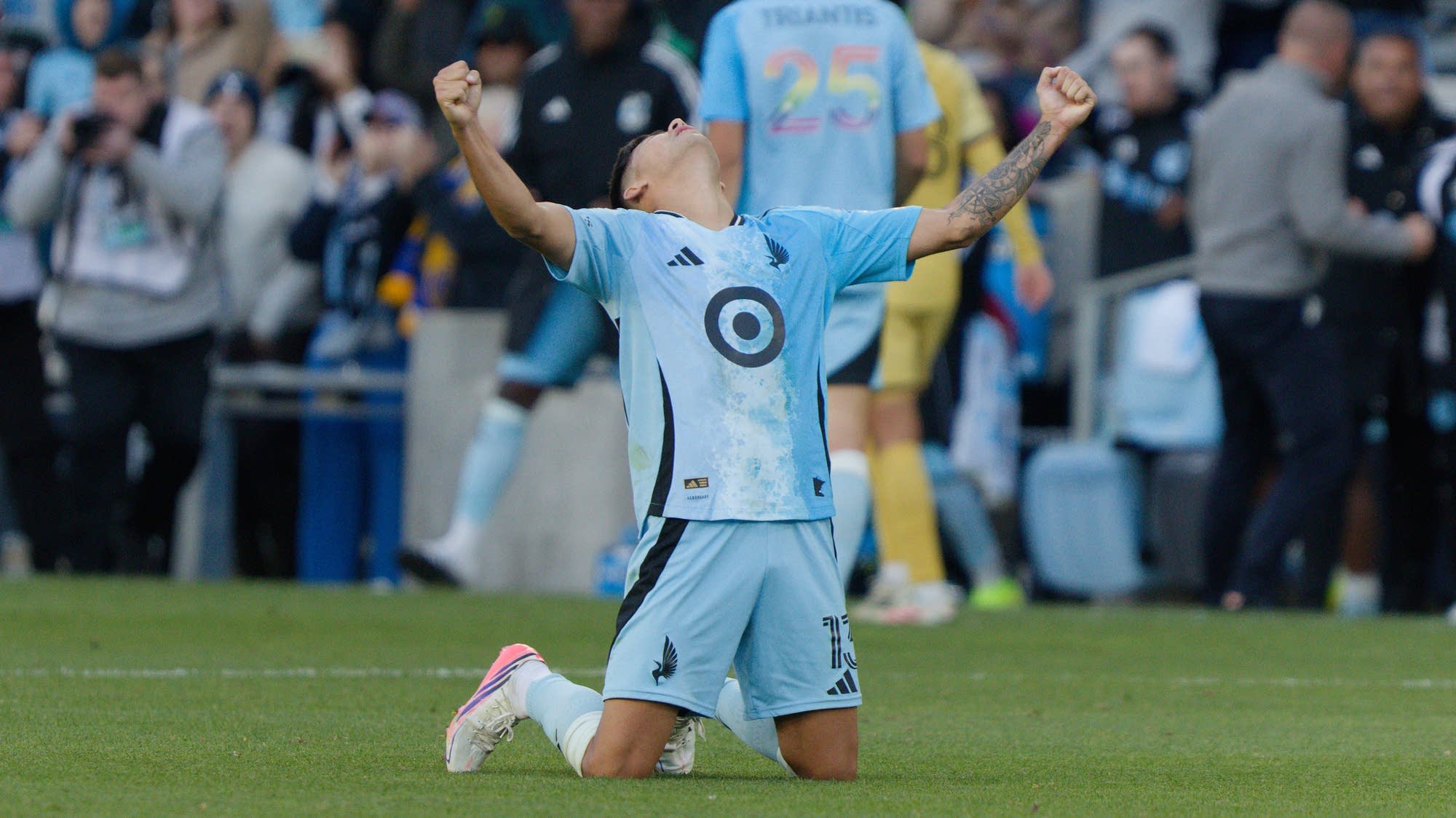 Minnesota United rallies for 3-2 victory