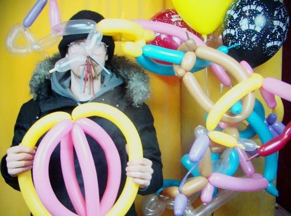 Listen: Sean Anonymous teams up with DJ Name, Phillip Morris and Lizzo for new 7″