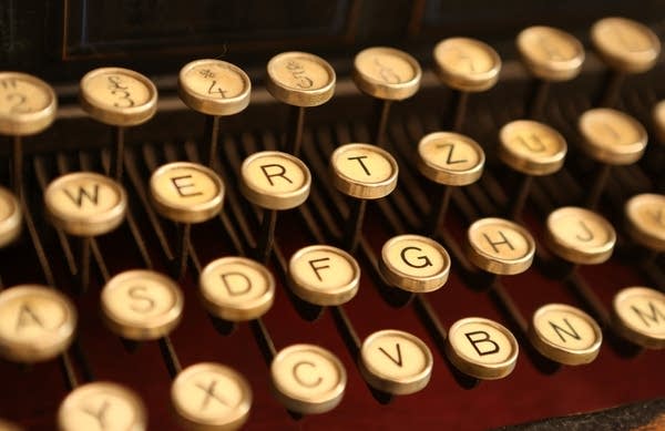 The typewriter as a turning point for working women