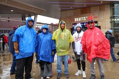 twins opening day8
