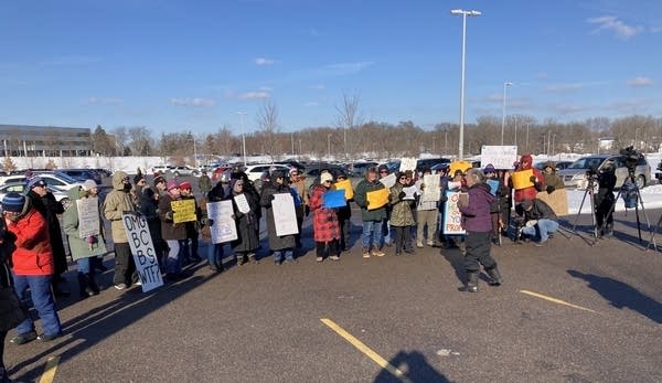 Twin Cities seniors picket Blue Cross and Blue Shield over cuts to SilverSneakers gym program