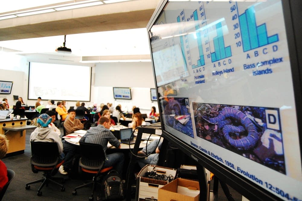 Classroom monitor