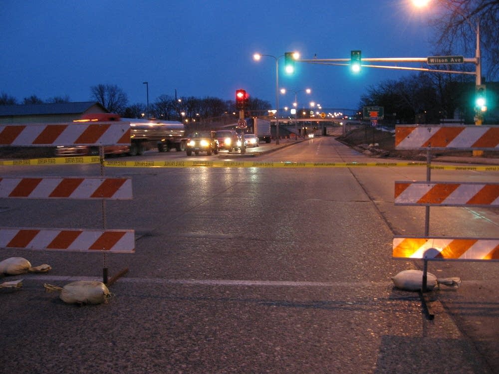 DeSoto bridge detour