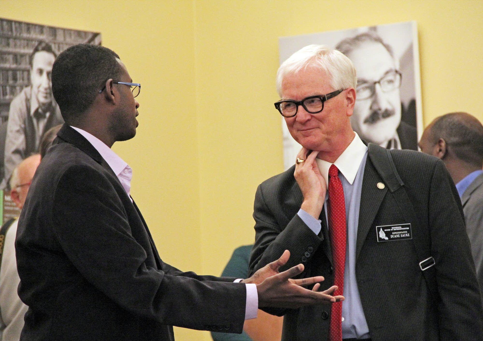 Sandol Khalaf of Shanta Link talks with Rep. Duane Sauke.