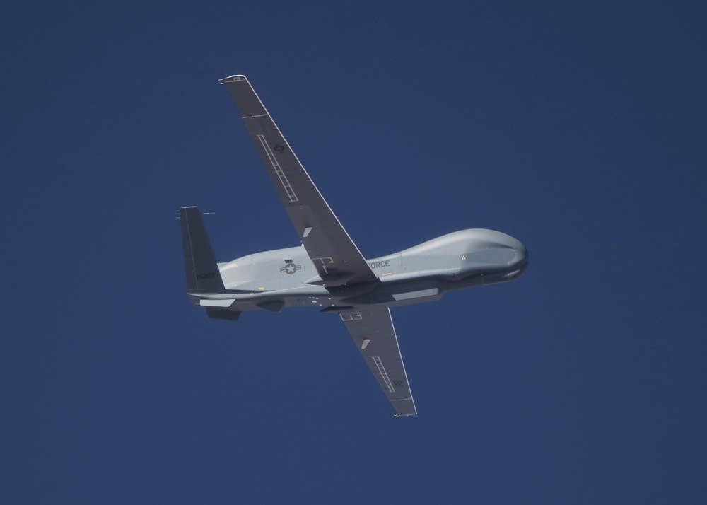 Unmanned aircraft