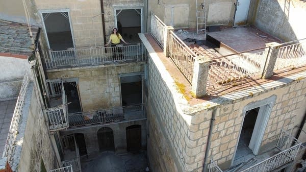 Kiki Leigh bought a historic home in Sicily in 2024. She's hoping to officially move in at the end of the summer. 